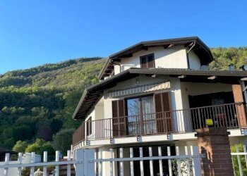 Facciata - Villa Borgofranco d'Ivrea - foto 25