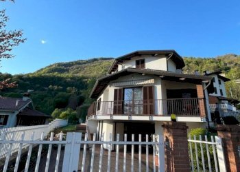 Facciata - Villa Borgofranco d'Ivrea - foto 32