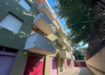 Facciata - Box via Francesco Vigo Pellizzari, 5, Vimercate - foto 1