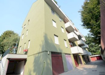 Facciata - Box via Francesco Vigo Pellizzari, 5, Vimercate - foto 4