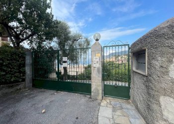 Ingresso - Trilocale corso Giuseppe Mazzini, 77, Camogli - foto 21