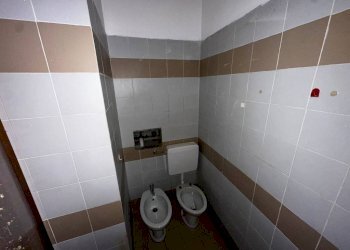 Bagno - Monolocale vico Denegri, 4, Genova (zona Centro Storico) - foto 12
