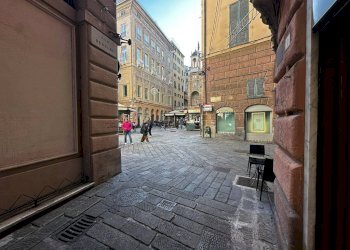 Zona - Monolocale vico Denegri, 4, Genova (zona Centro Storico) - foto 19