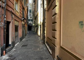 Zona - Monolocale vico Denegri, 4, Genova (zona Centro Storico) - foto 21