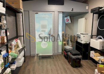 1.jpg - Commercial Premises Via Cesana, Torino (neighborhood Cenisia) - photo 5