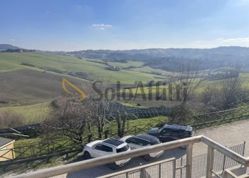 IMG_0208.JPG - Trilocale Agugliano - foto 3