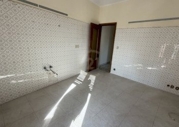 Cucina altra angolazione - Apartment San Pietro Clarenza - photo 8