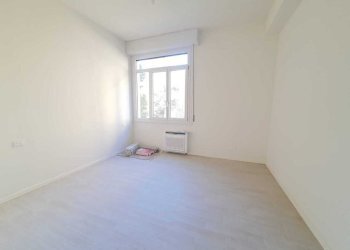 WhatsApp Image 2026-01-23 at 16.23.41 (1).jpeg - Bilocale VIA SOLARI, Parma (zona Oltretorrente) - foto 10