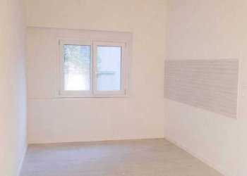 WhatsApp Image 2026-01-23 at 17.28.50.jpeg - Bilocale via solari 29, Parma (zona Oltretorrente) - foto 2