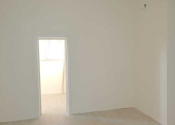 WhatsApp Image 2026-01-23 at 16.23.39 (2).jpeg - Bilocale via solari 29, Parma (zona Oltretorrente) - foto 10