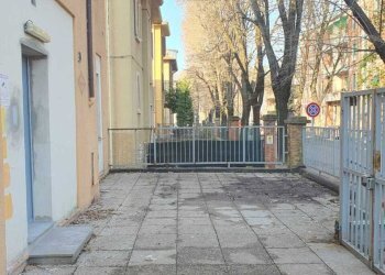 WhatsApp Image 2026-01-23 at 16.23.37.jpeg - Trilocale via solari 25, Parma (zona Oltretorrente) - foto 24