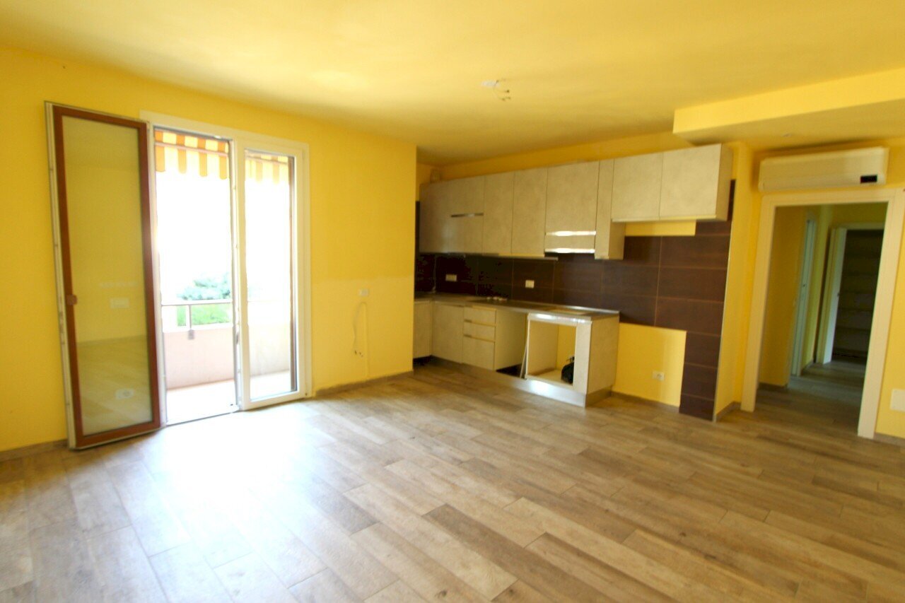 IMG_0862 - Four-room apartment Via A. Zanasi, Valsamoggia - photo 1