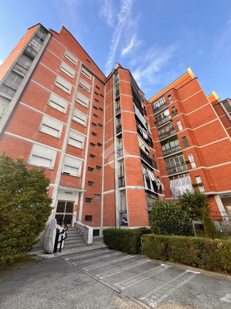 Three-room apartment Via delle Pervinche, Torino (neighborhood Vallette) - photo 1