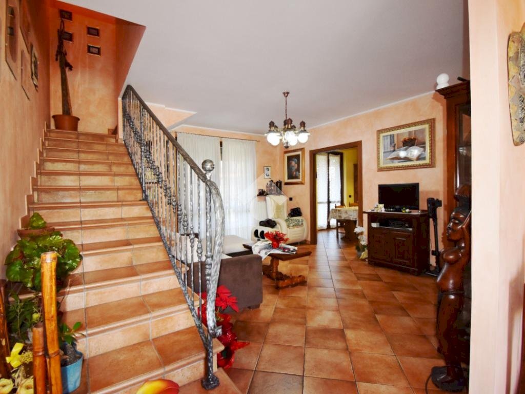 Villa Via Burolo, Bollengo - photo 3