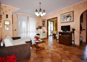 Villa Via Burolo, Bollengo - photo 4