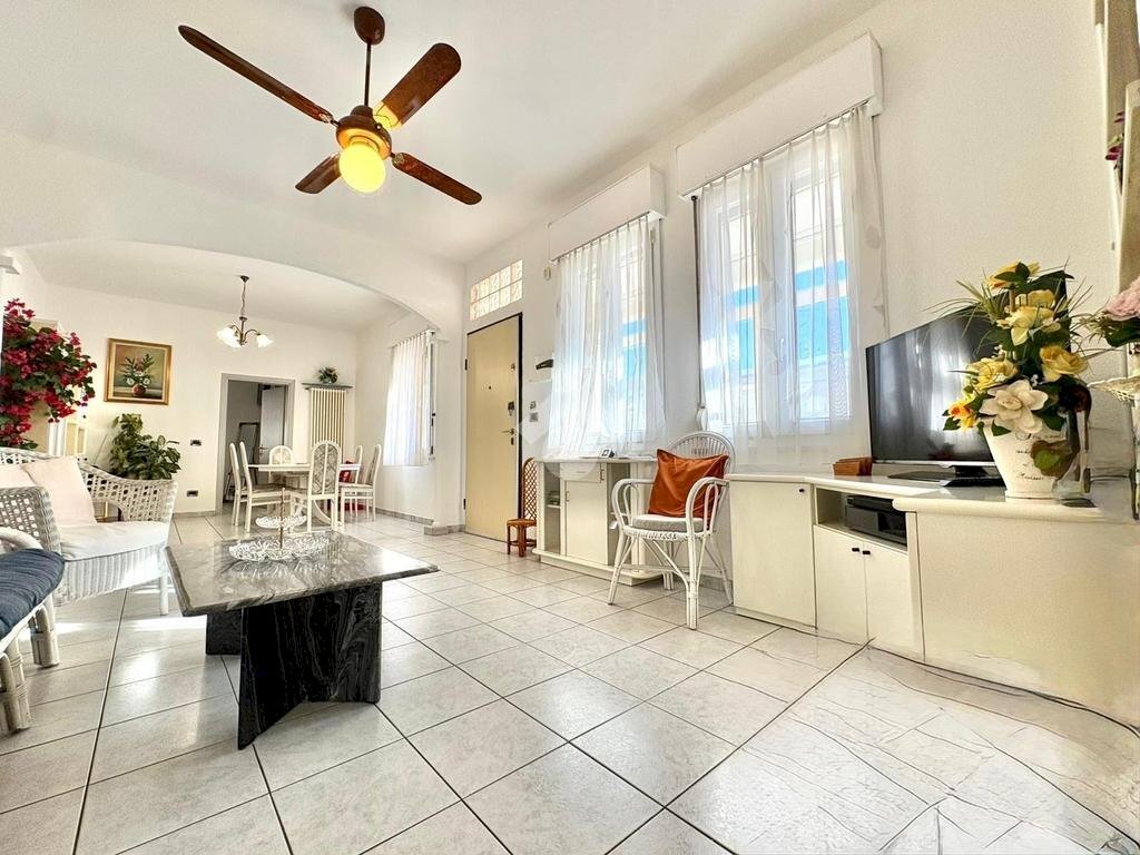 Porzione di casa Viale L.B. Alberti, Cesenatico - foto 1