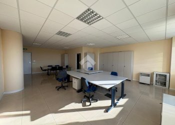 Ufficio via Lasie, Imola - foto 3