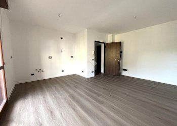 Trilocale Via Settembrini, Reggio nell'Emilia - foto 2