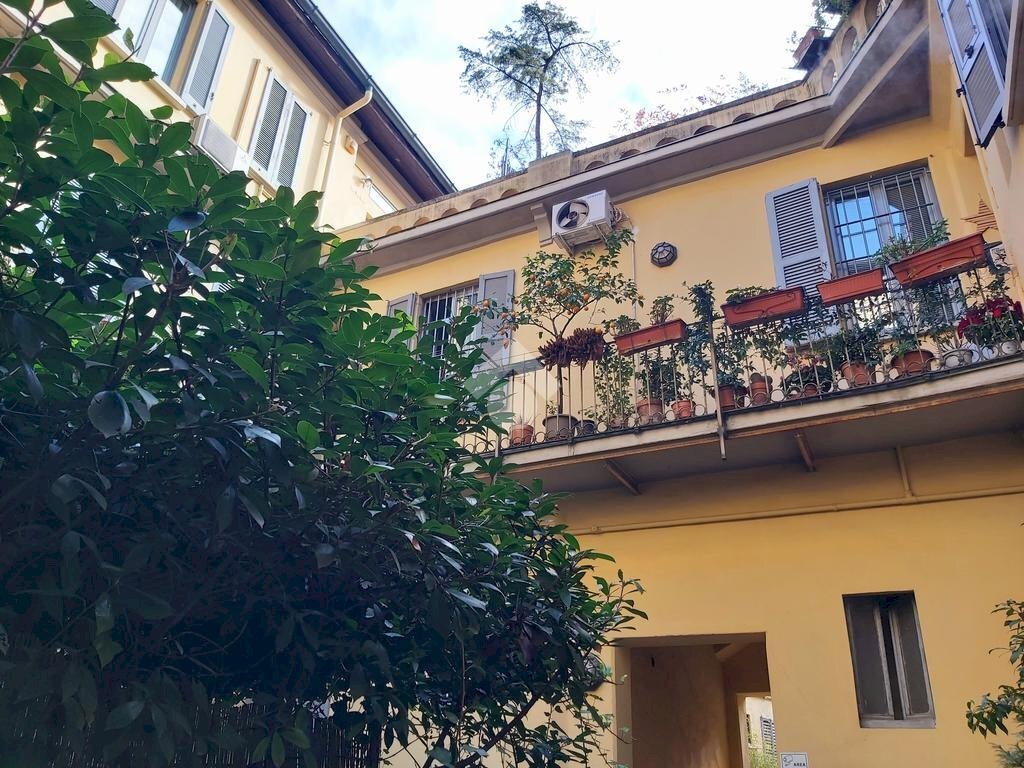 Two-room apartment Via Coluccio Salutati, Milano (neighborhood Washington) - photo 2