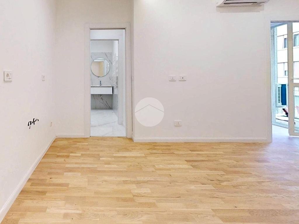 Two-room apartment Milano, Milano (neighborhood Lambrate) - photo 2