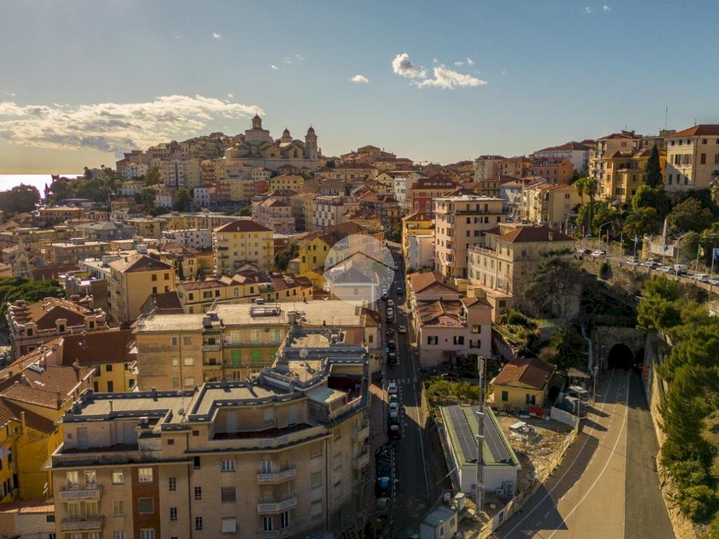 Two-room apartment Via Sebastiano Caboto, Imperia - photo 1