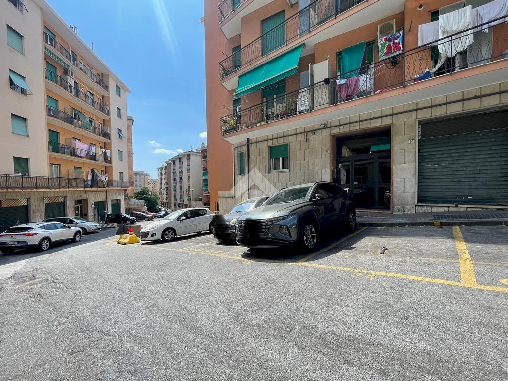 Posto Auto Via Carmelo Onorato, Genova (zona Marassi) - foto 3