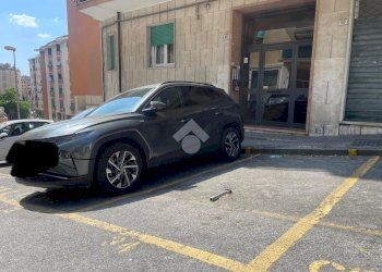 Parking space Via Carmelo Onorato, Genova (neighborhood Marassi) - photo 1