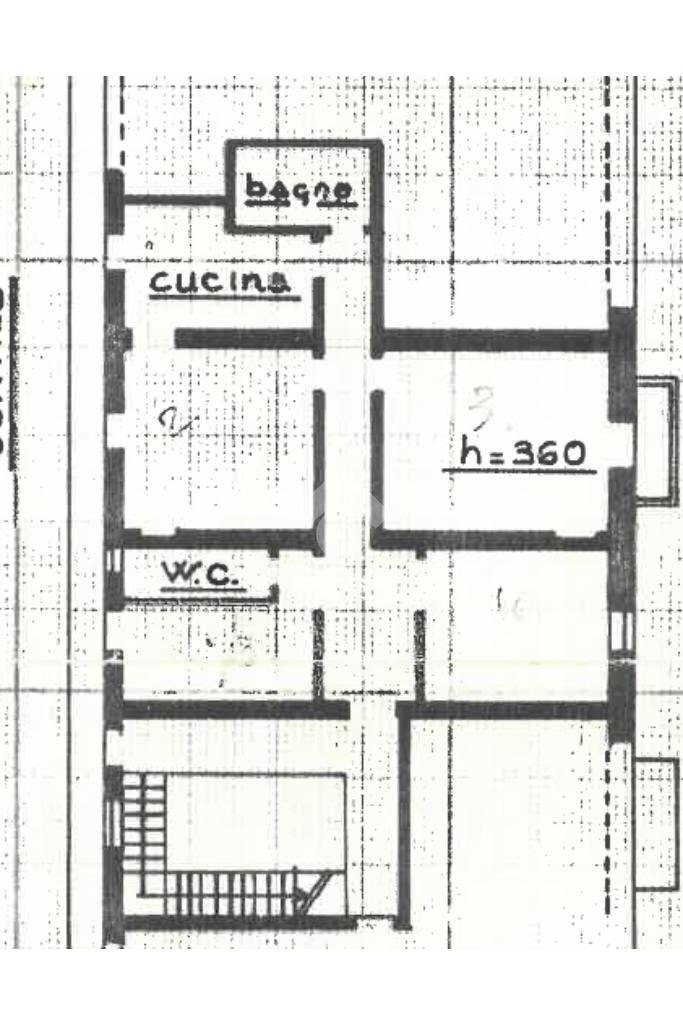 Four-room apartment Corso della Vittoria, Novara - floor plans 1