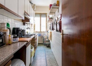 Three-room apartment Via G. Giusti, Cesano Boscone - photo 4