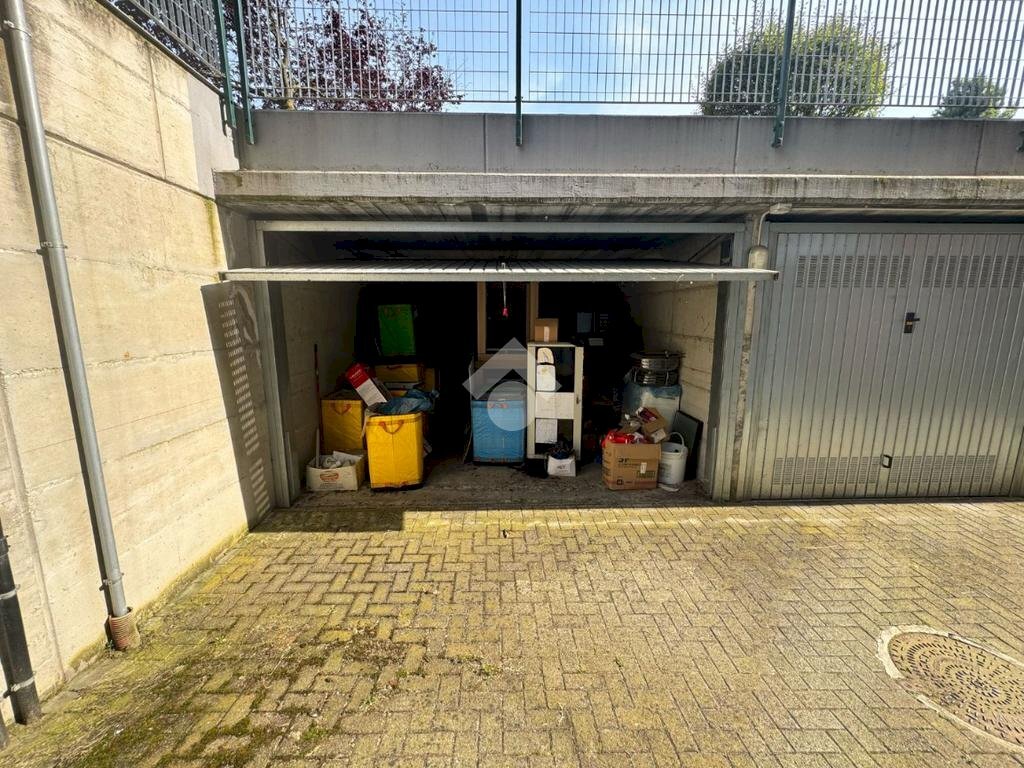 Box Via Aldo Moro, Chivasso - photo 3