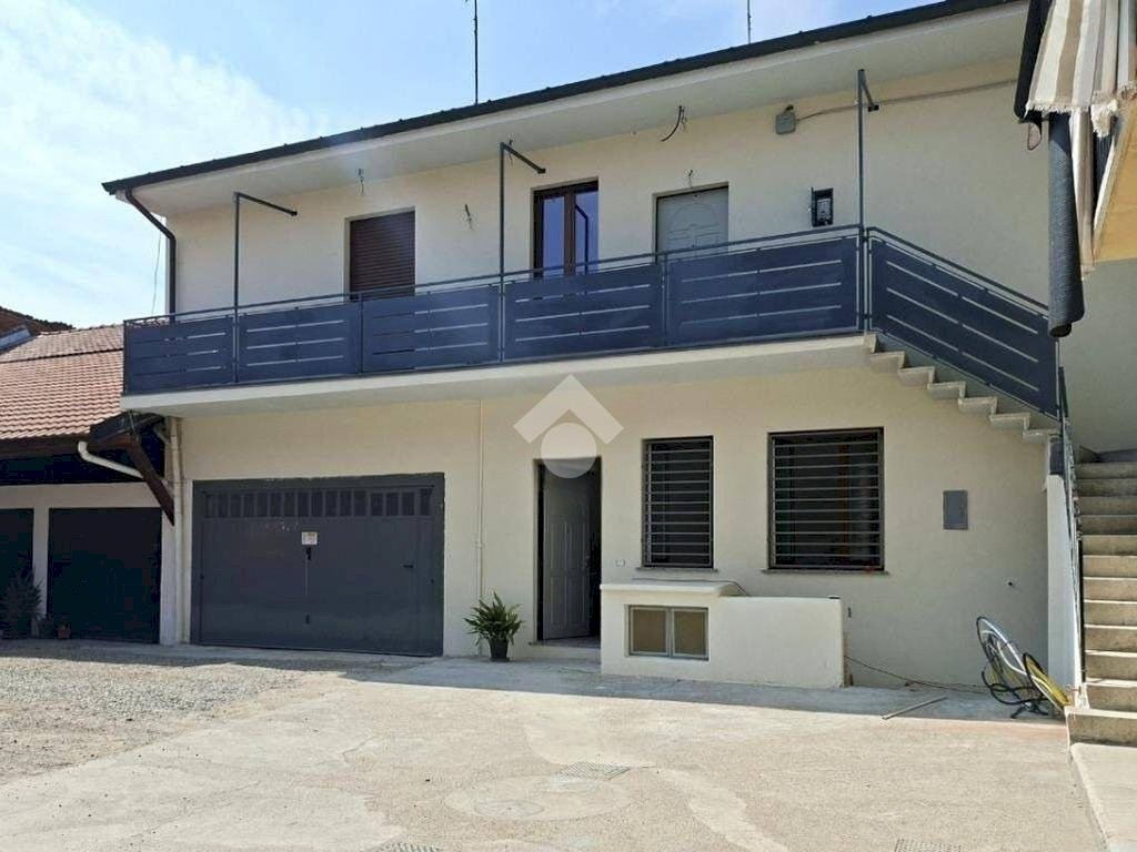 Three-room apartment Via G. Matteotti, Vittuone - photo 1