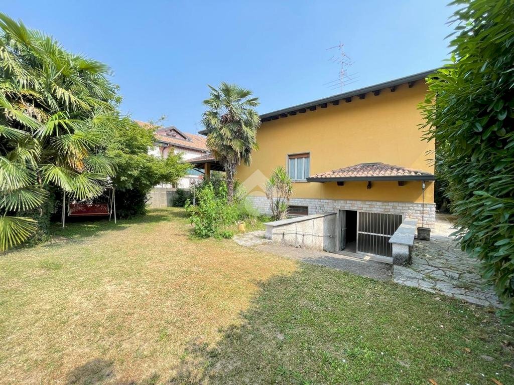 Villa Corso America, Arconate - photo 3