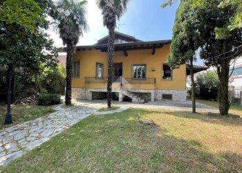 Villa Corso America, Arconate - photo 1