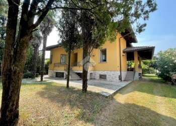 Villa Corso America, Arconate - photo 2