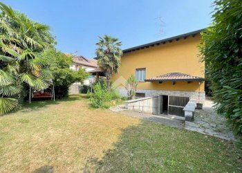 Villa Corso America, Arconate - photo 3