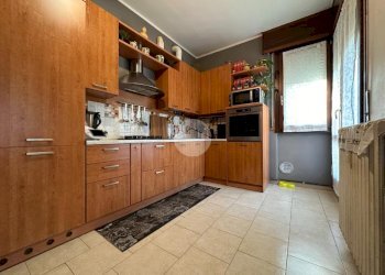 Four-room apartment Viale Europa, Bussero - photo 10
