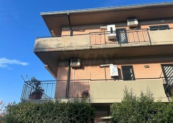 Edificio all\'aperto - Appartamento Via Etnea
 
59, Tremestieri Etneo - foto 1