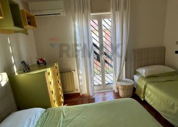 Camera / camera da letto - Appartamento Via Etnea
 
59, Tremestieri Etneo - foto 12