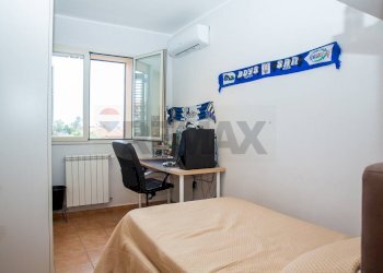 Camera / camera da letto - Villa a Schiera santa maria delle fosse
 
9, Mascalucia - foto 23