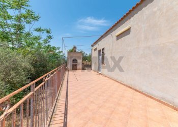 Terrazza - Villa Contrada Portella Quadra
 
97, Caltagirone - foto 10