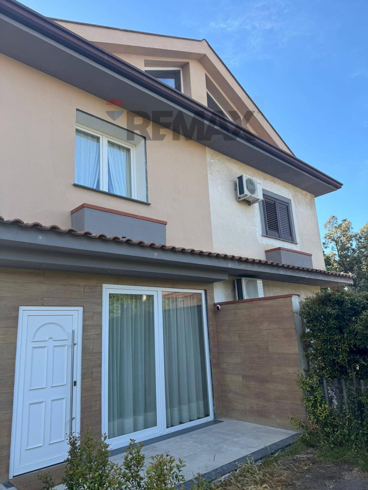 Casa all\'aperto - Villa VIA MAMELI
36, Mascalucia - foto 3