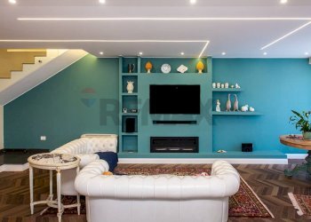 Soggiorno - Villa VIA MAMELI
 
36, Mascalucia - foto 1