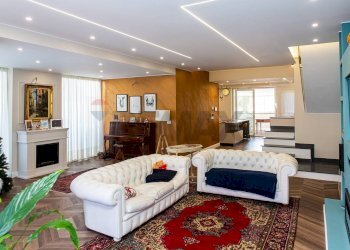 Soggiorno - Villa VIA MAMELI
 
36, Mascalucia - foto 27