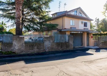 Casa all\'aperto - Villa VIA MAMELI
 
36, Mascalucia - foto 36