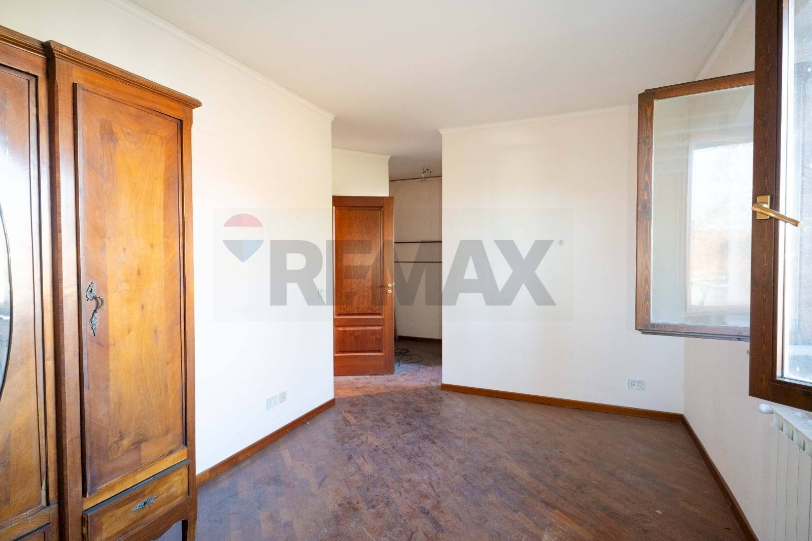 Stanza vuota - Villa a Schiera Via della Regione
175, San Giovanni la Punta - foto 3