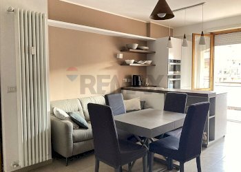 Sala da pranzo - Trilocale VIA LIONE
 
8, Roma - foto 2