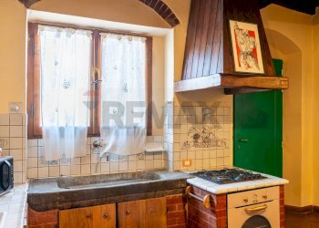 Cucina - Casa semi indipendente Terranuova Bracciolini - foto 4