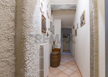 Hall / corridoio - Casa semi indipendente Terranuova Bracciolini - foto 15