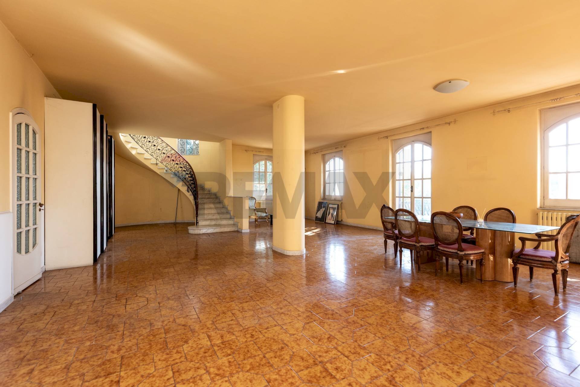 Sala da pranzo - Villa Via Etnea
 
68, Gravina di Catania - foto 3