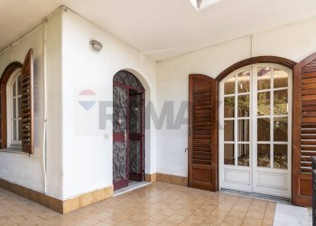 Casa all\'aperto - Villa Via Etnea
 
68, Gravina di Catania - foto 20